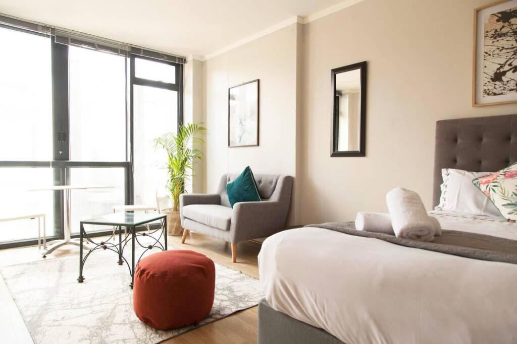 Four Seasons Apartments Кейптаун Екстериор снимка